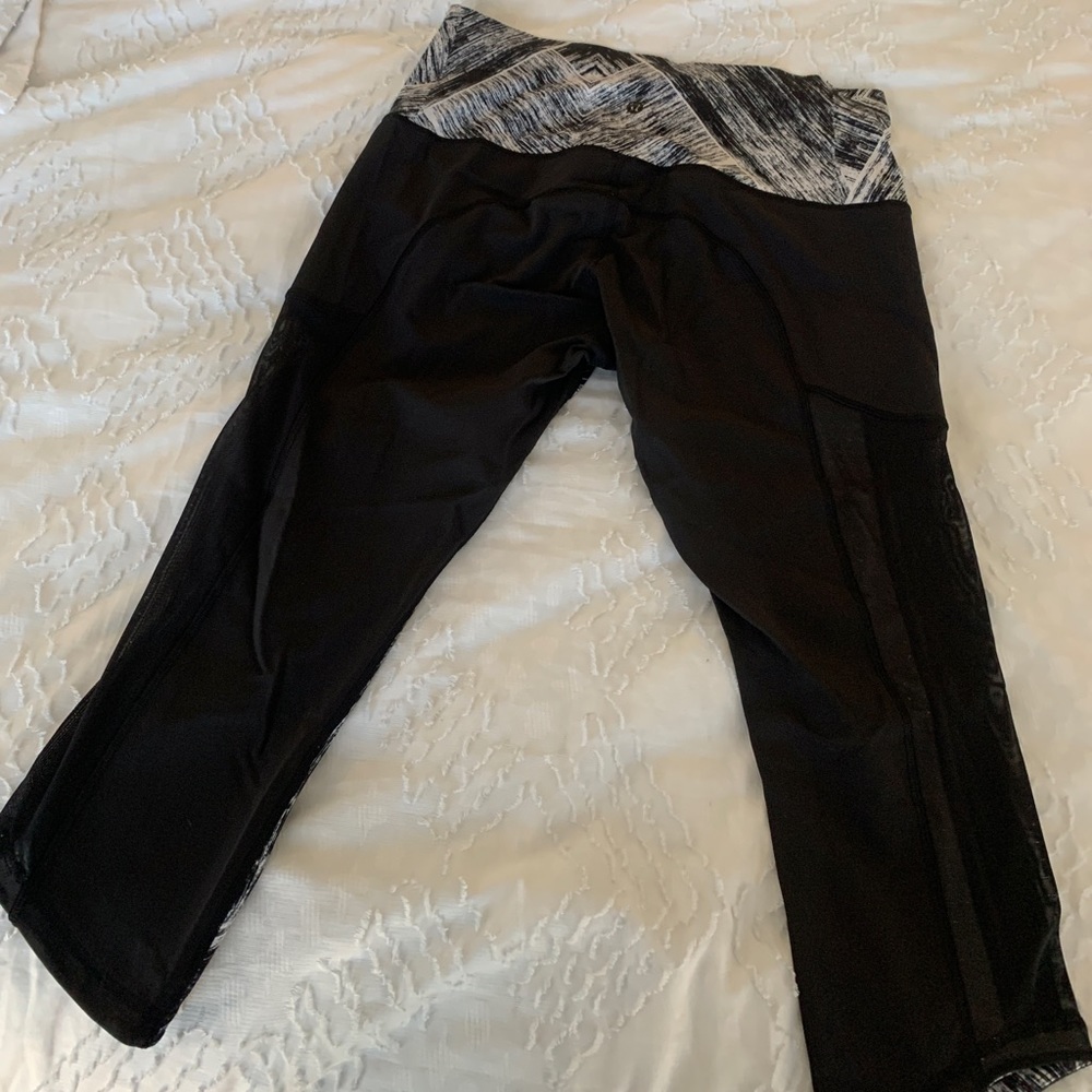 Lululemon Crop Yoga Pant